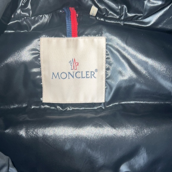 Mens Moncler Coat - Picture 9 of 11